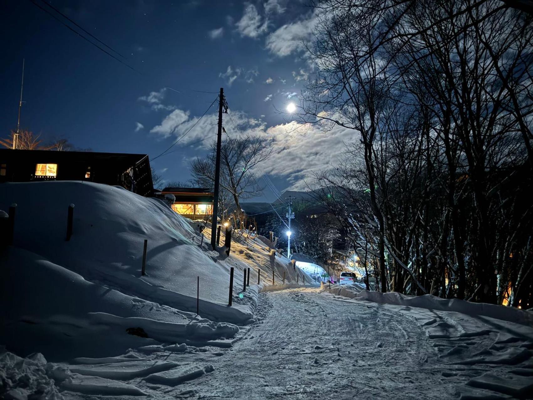 Snowfall Meteor 飛雪流星 上山市 外观 照片